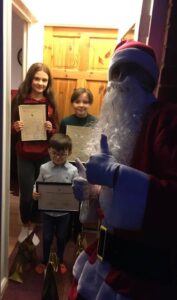 Santa Claus knocked on the doors of children in Coventry: along with gifts, he brought testimonials and thank you notes.. 14 177x300