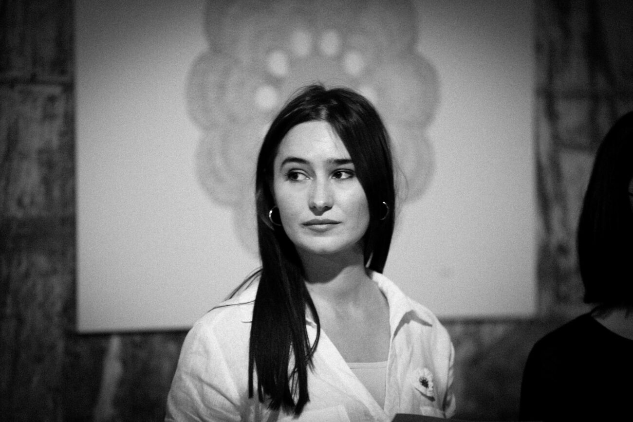 Nermina Memić - works of the BiH artist at an exhibition in Great Britain Photo By Elman Omi%C4%87 1